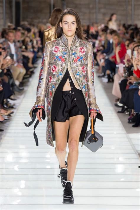 louis vuitton designer 2018